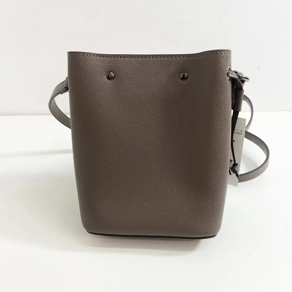 에스콰이어 미니 버킷백 Esquire Mini Bucket Bag