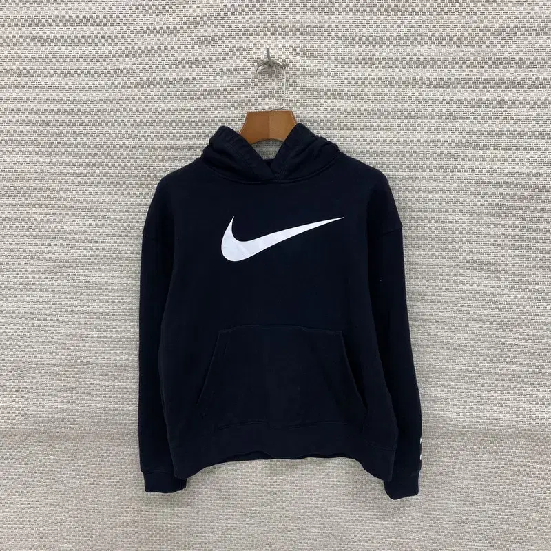 Nike Casual Swoosh Black Hoodie 85 K07390