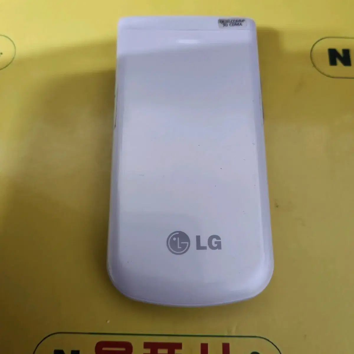 아이스크림폰2 흰색(lg-lu1600) gdp-1171 개통불가 소장용