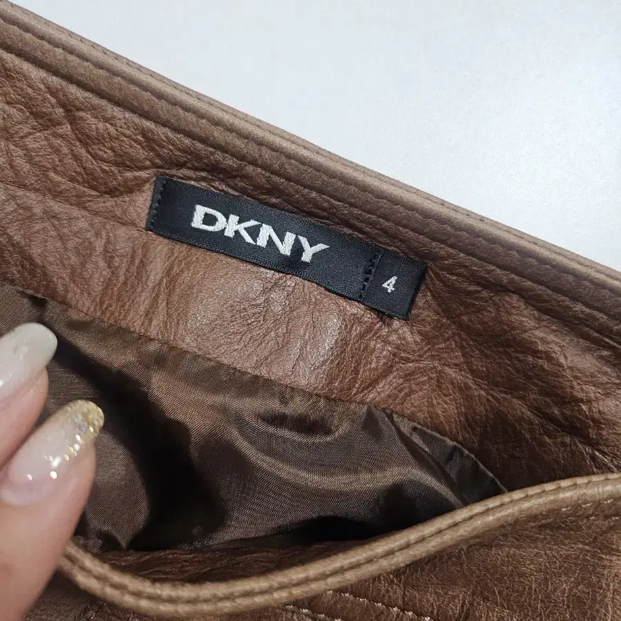 DKNY 가죽치마 레더스커트 (4)