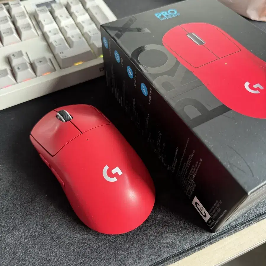 로지텍 g pro superlight 지슈라