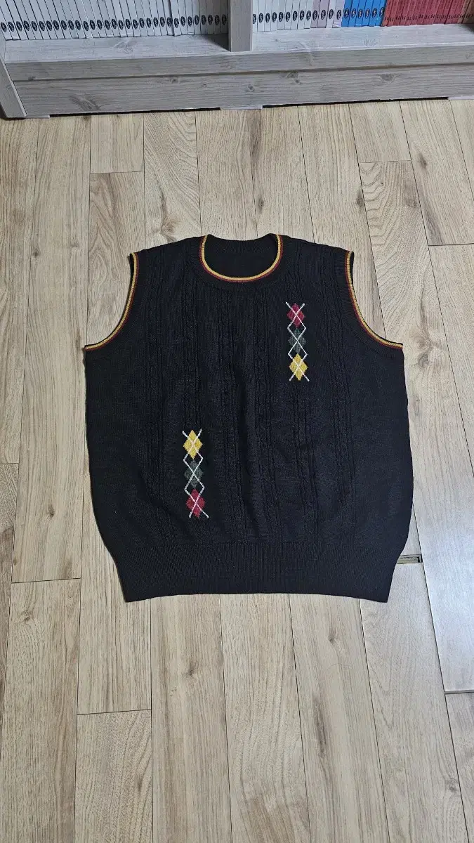 Women's Knit Vests 44