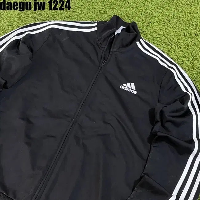 XL ADIDAS ZIPUP 아디다스 집업