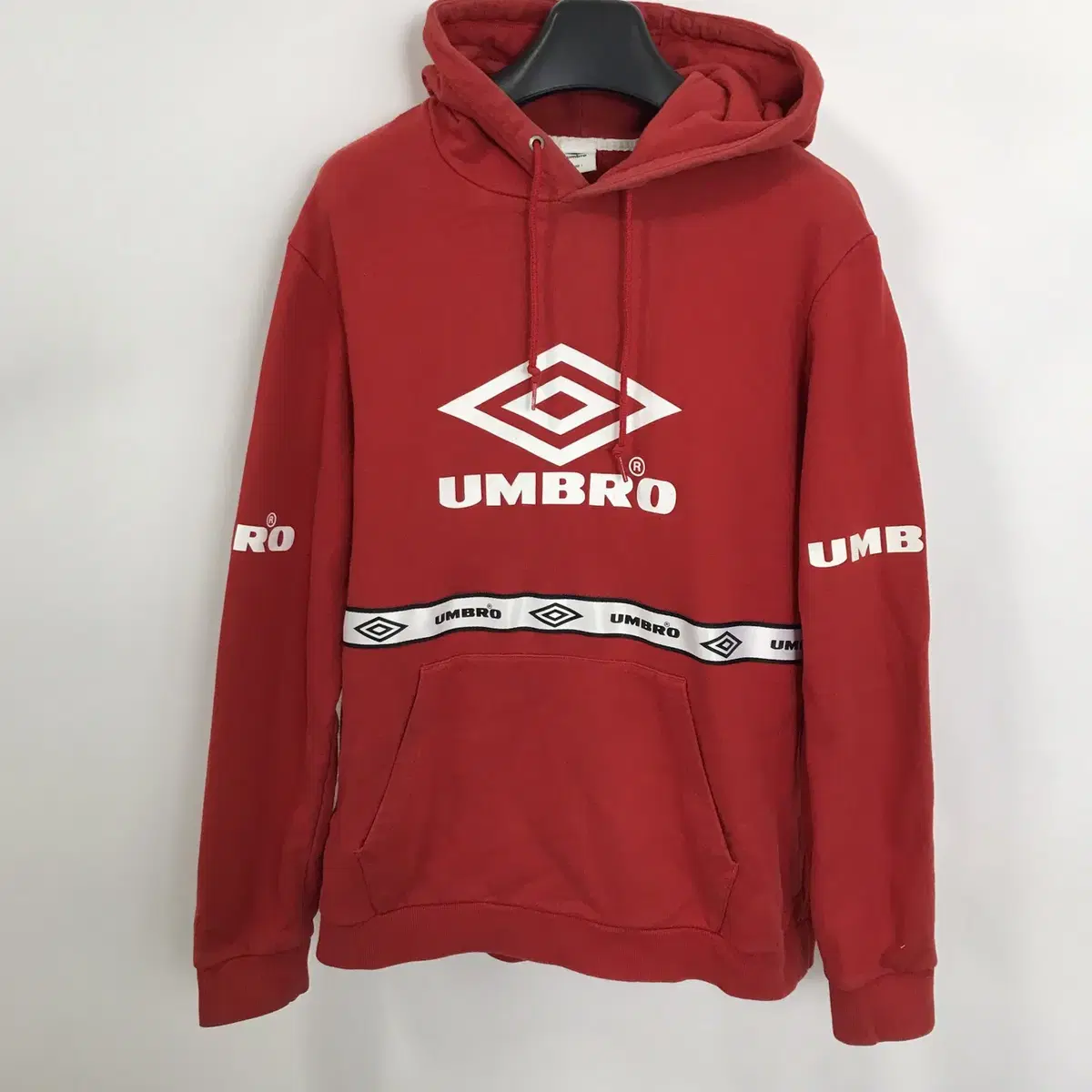 엄브로 umbro 빅로고 후드티 [100]