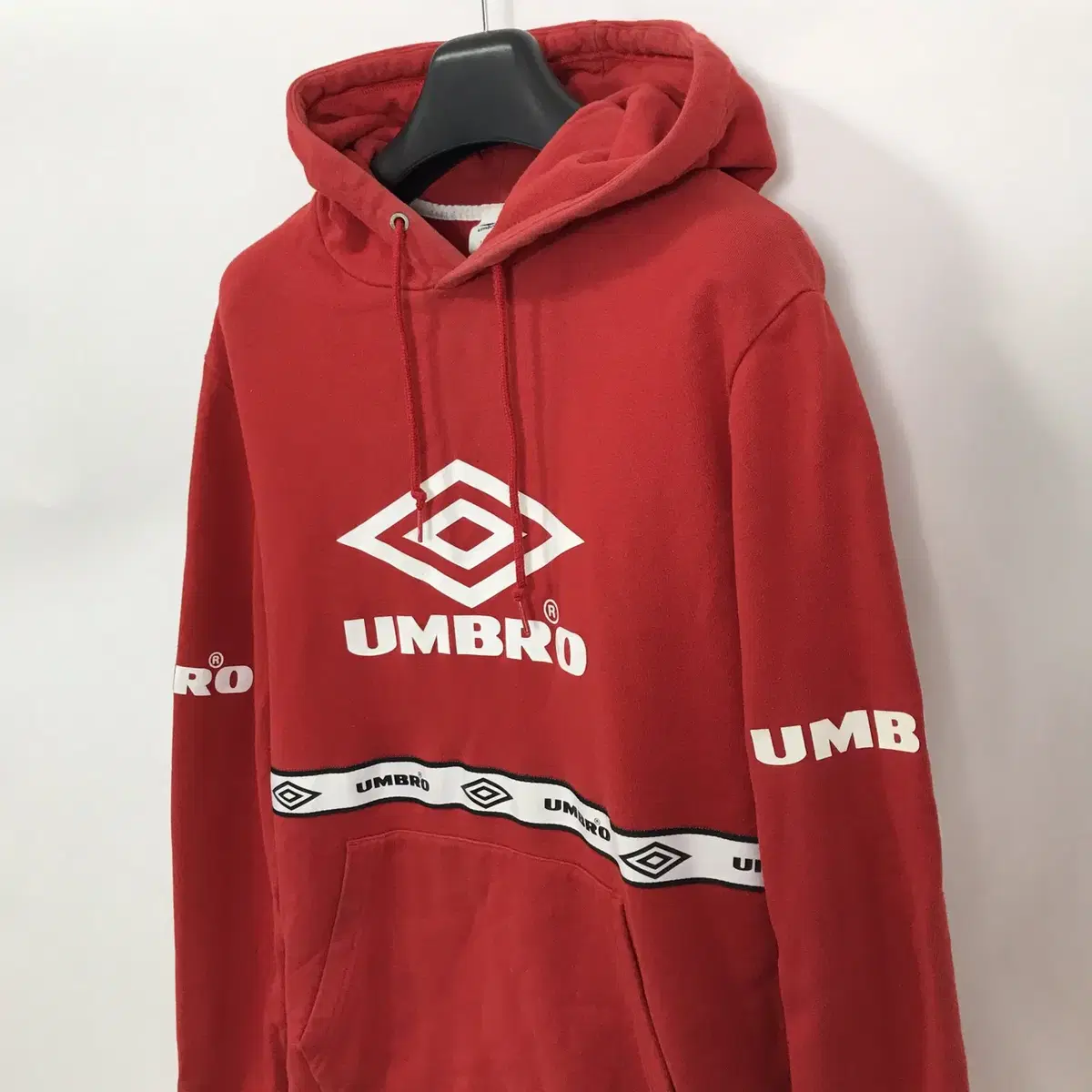 엄브로 umbro 빅로고 후드티 [100]