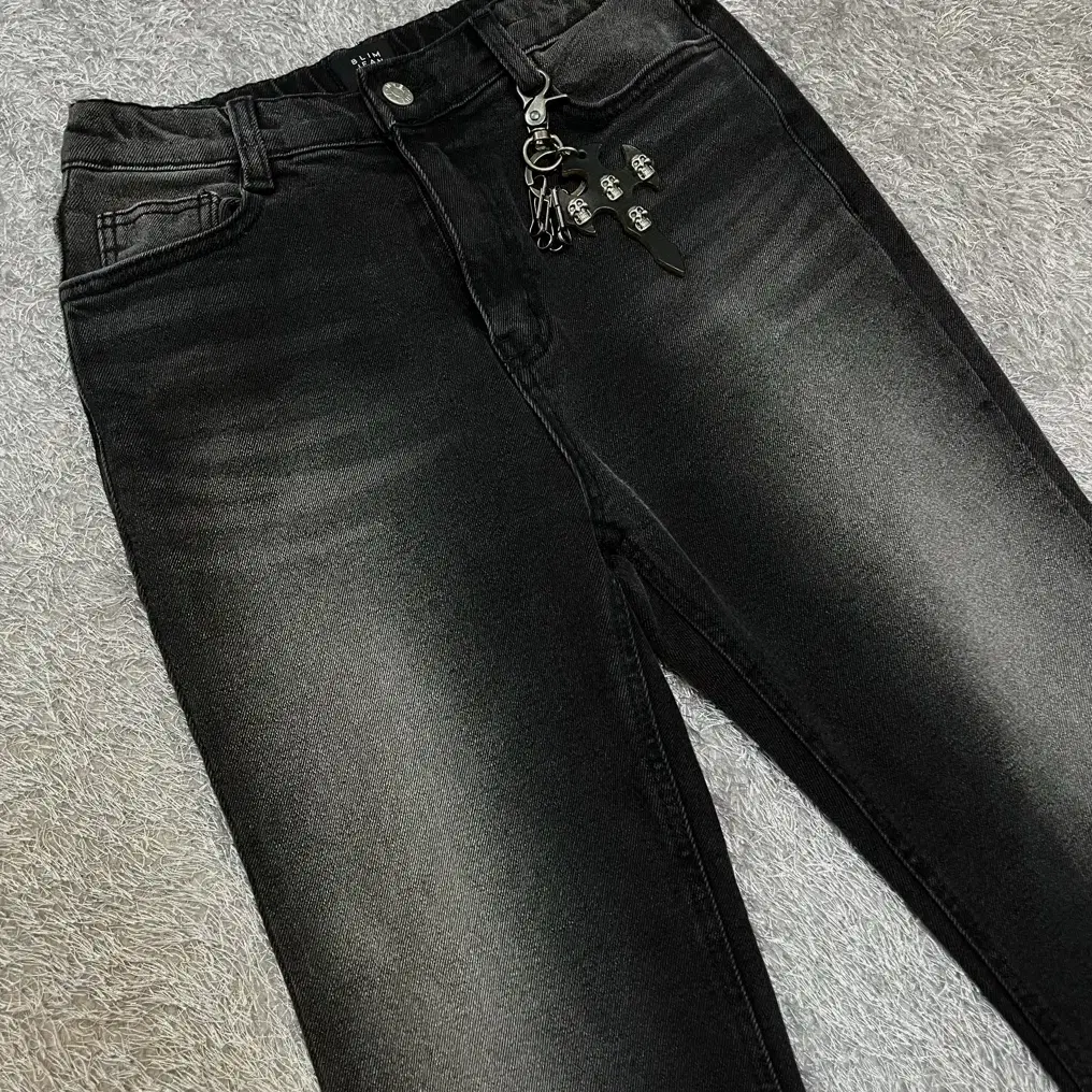 BLACK DENIM PANTS