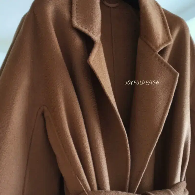 조이풀디자인 Caramel Cashmere Coat