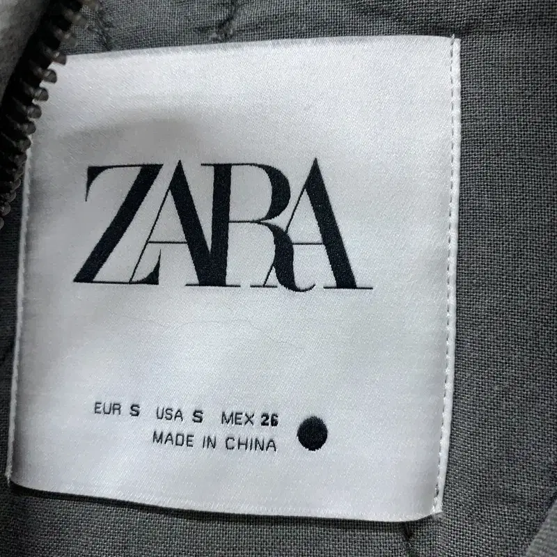 자라 ZARA 그레이 여자 누빔 오버핏 퀄팅자켓 100 G01253