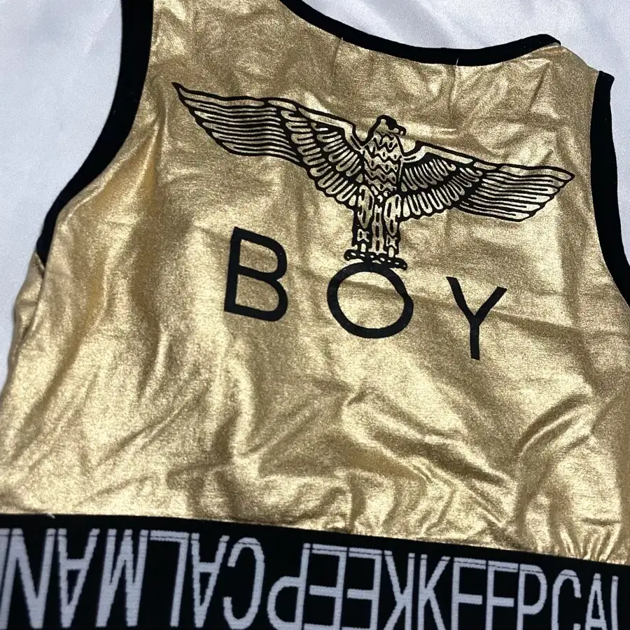 BOY LONDON 보이런던 나시크롭