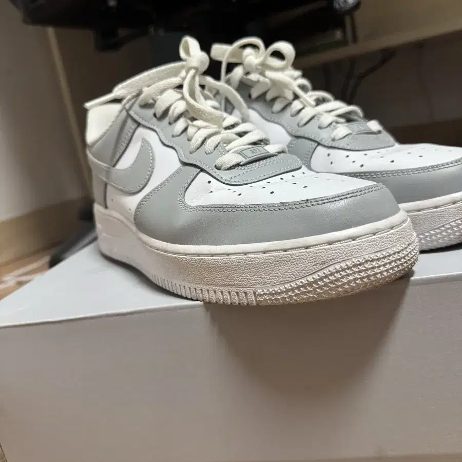 에어포스 회색(Nike Air Force 1 Low White Grey)