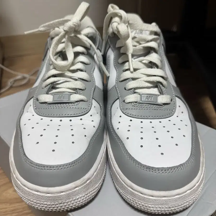 에어포스 회색(Nike Air Force 1 Low White Grey)