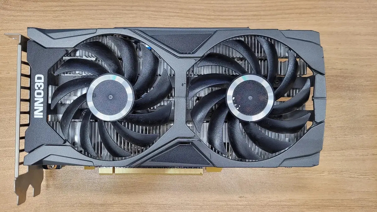 INNO3D 지포스 GTX 1660 Ti D6 6GB 백플레이트