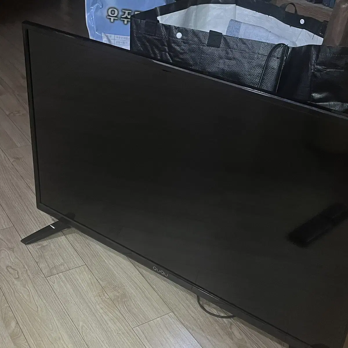 QUQU 32인치 LED TV (18년식)