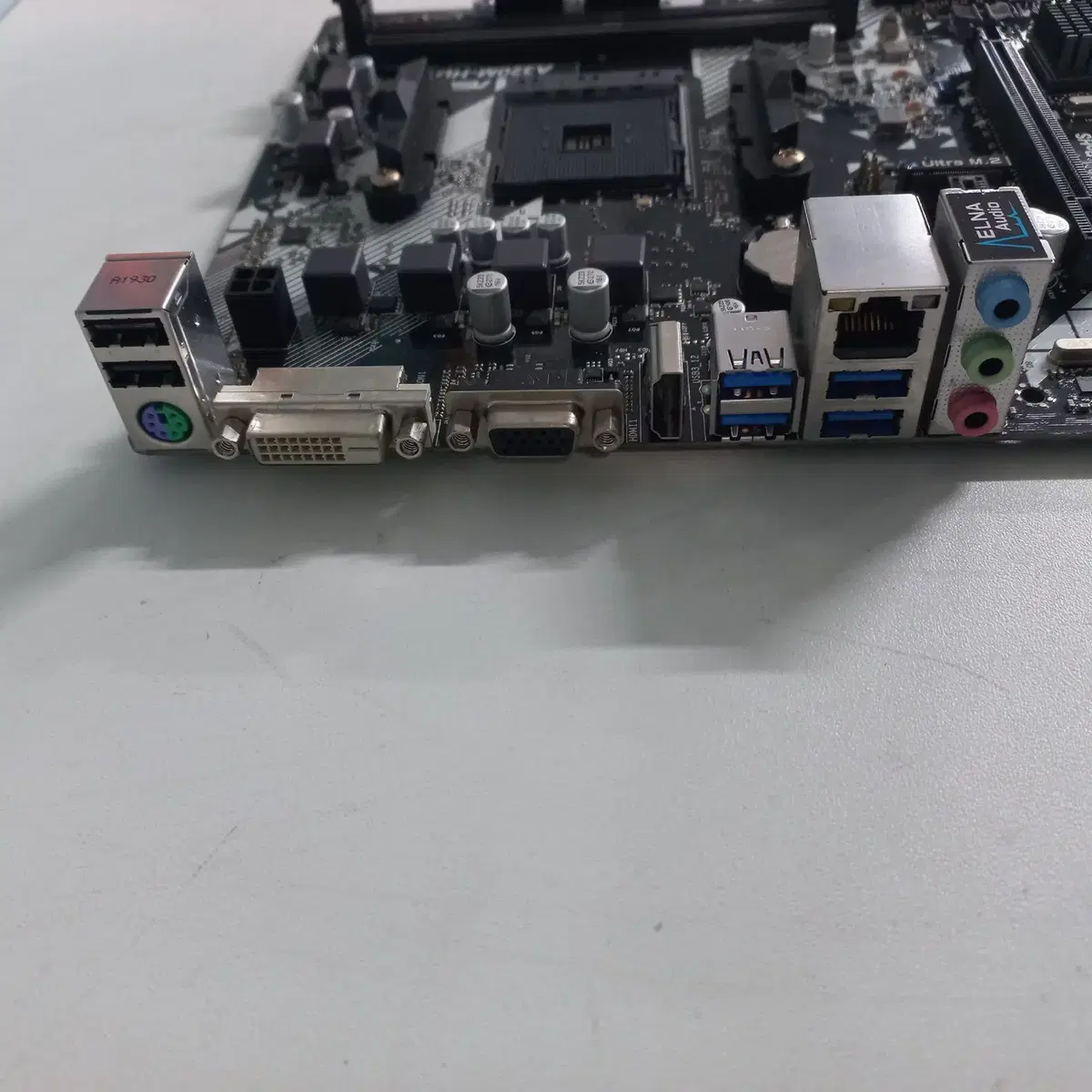 ASRock A320M-HDV R4.0(AM4,라이젠용)M.2