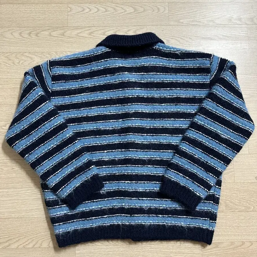 Stu, Hairy Collar Stripe Cardigan Navy