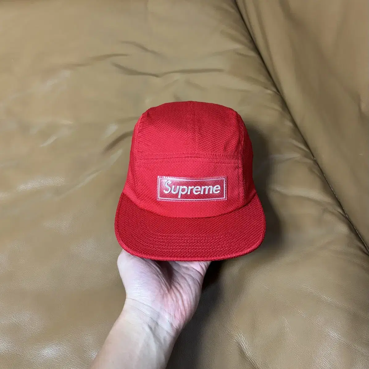 Supreme 슈프림 레드 캠프캡 모자 (Acrylic Logo Red)