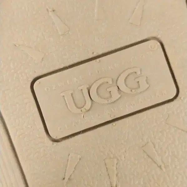 245 UGG 어그 양털슬리퍼 겨울신발