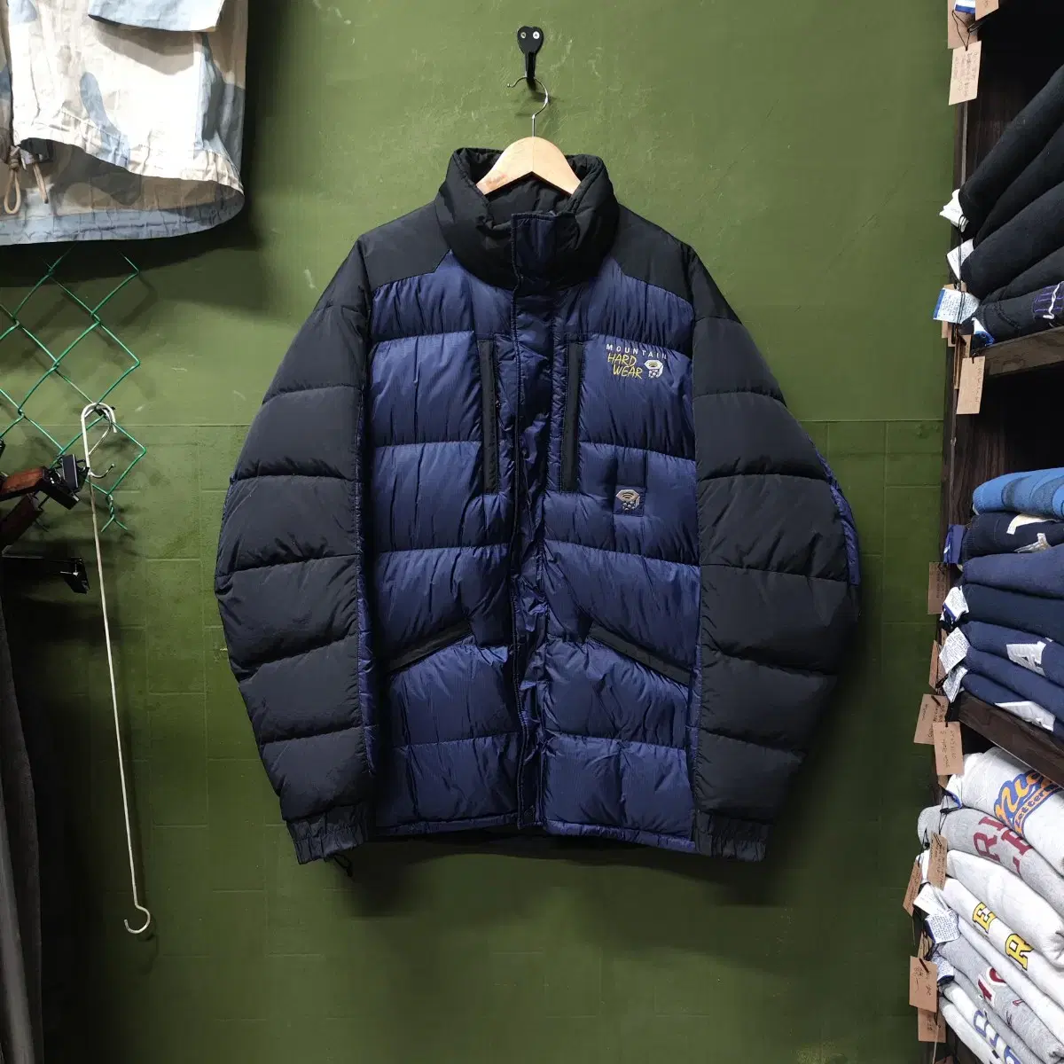 MOUNTAIN HARDWEAR 컨듀잇 구스 다운 패딩 자켓