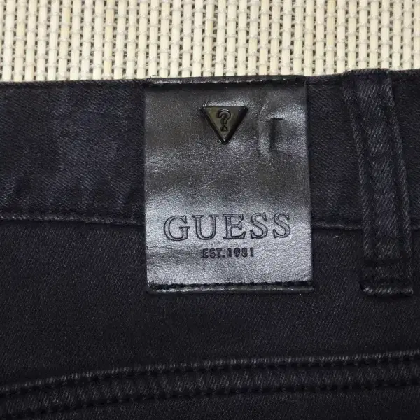 (32in) 게스 GUESS 남성 동절기 기모 데님팬츠