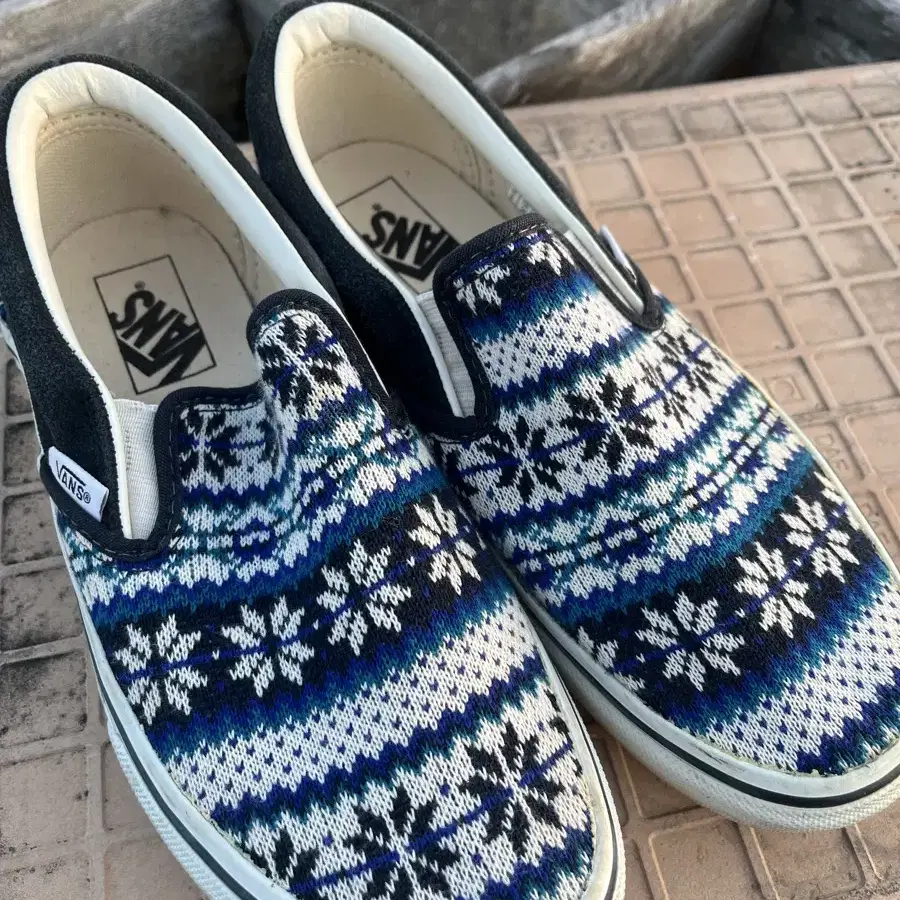 Vans 반스 나바호 패턴 슬립온