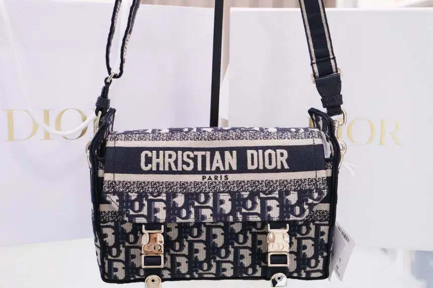 Dior Unused New Oblique Camp Small Crossbody Bag Department Store Full Set