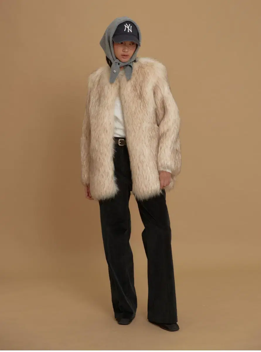 24t 트웬티포티 eco fur half jacket 에코퍼하프자켓