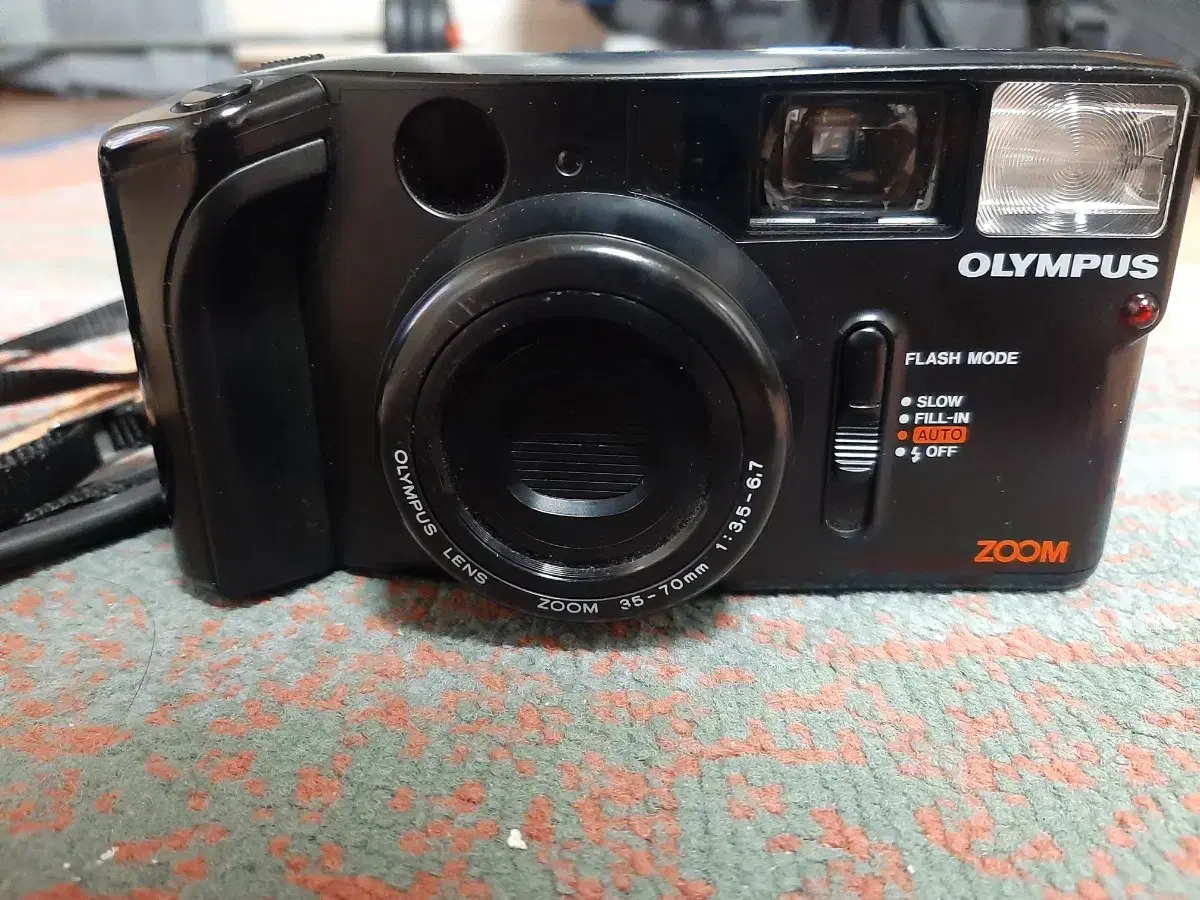 올림푸스 AZ1 ZOOM