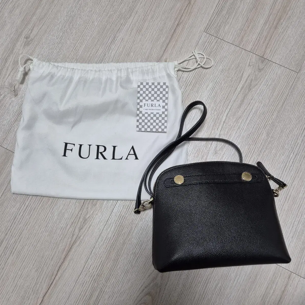 훌라 파이퍼 미니 크로스백 furla piper mini cross