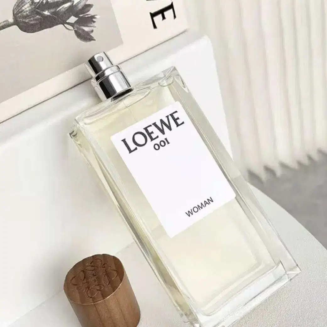 로에베향수 001 우먼 100ml 새상품