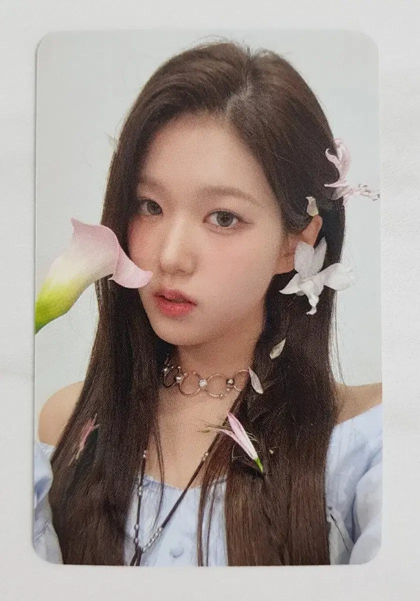 Izuna Yoon Jiyoon unreleased photocard sells