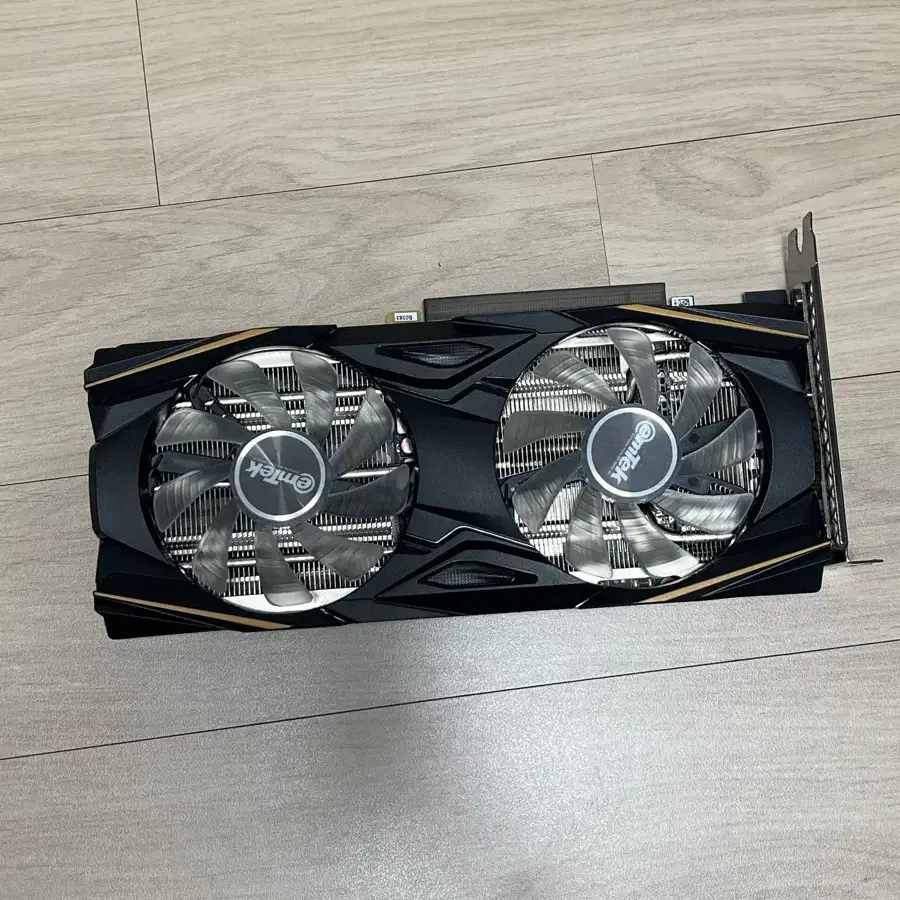 이엠텍 RTX3060 LHR 12GB 그래픽카드 팝니다