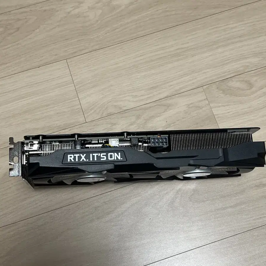 이엠텍 RTX3060 LHR 12GB 그래픽카드 팝니다