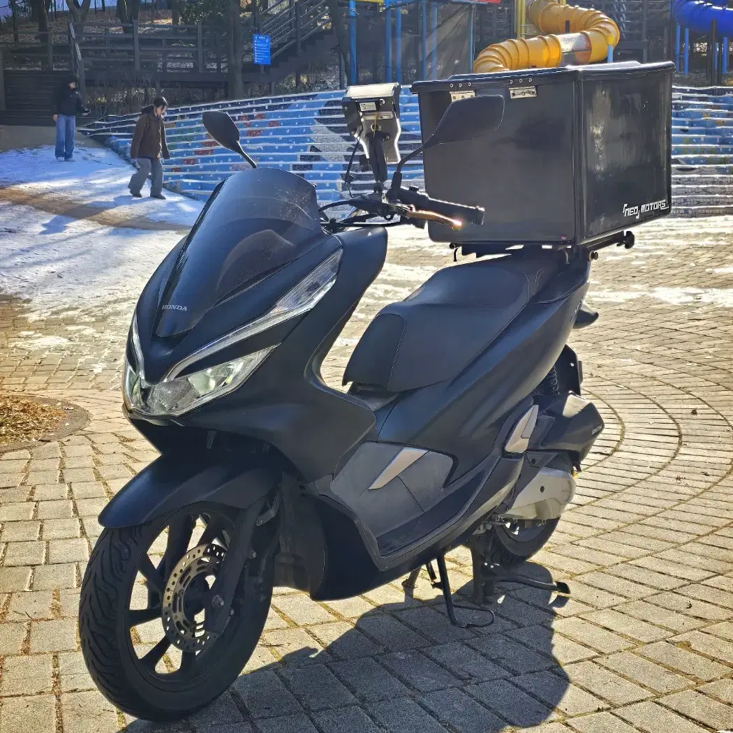 19년형 더뉴 PCX125 멧블랙 배달세팅