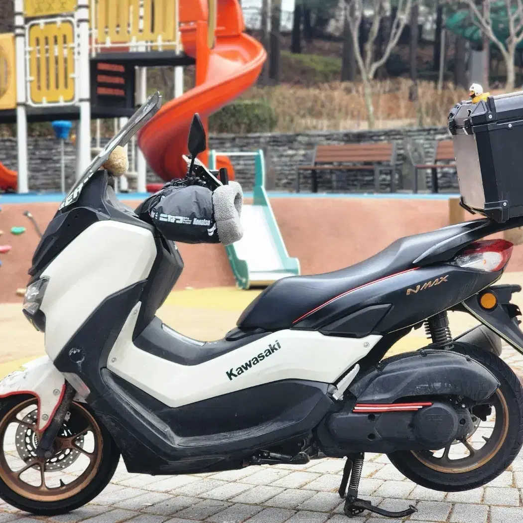 23년식 NMAX125 ABS 배달세팅 팝니다