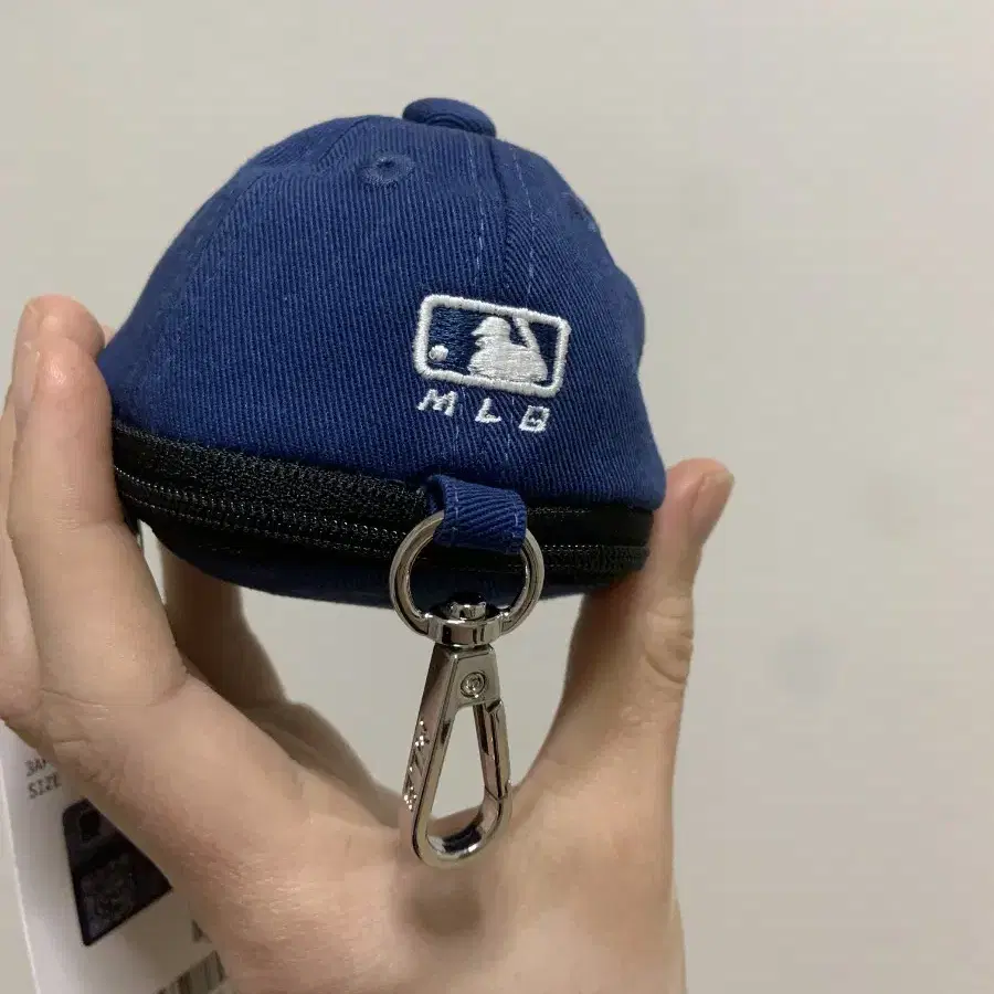 Dodger Hat keychain