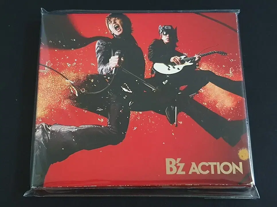 B'z 비즈 16집 앨범 ACTION 음반