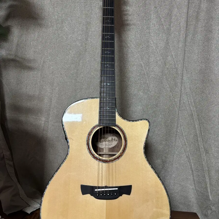 Crafter GLXE-4000/RS 중고 판매합니다.