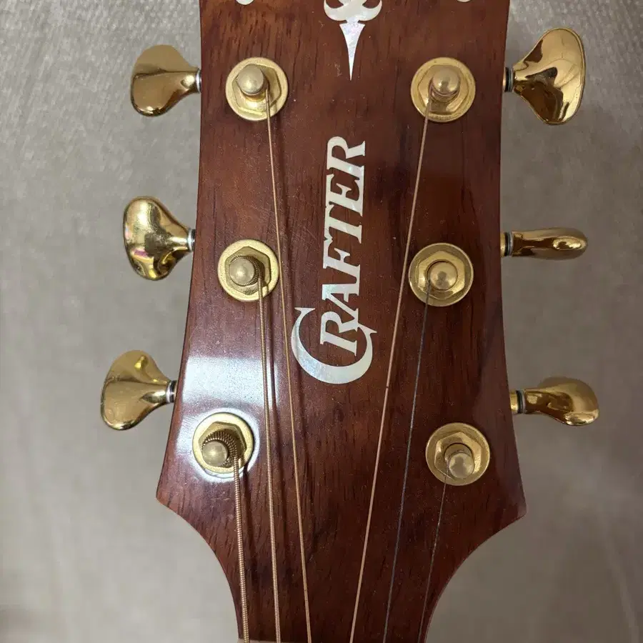 Crafter GLXE-4000/RS 중고 판매합니다.