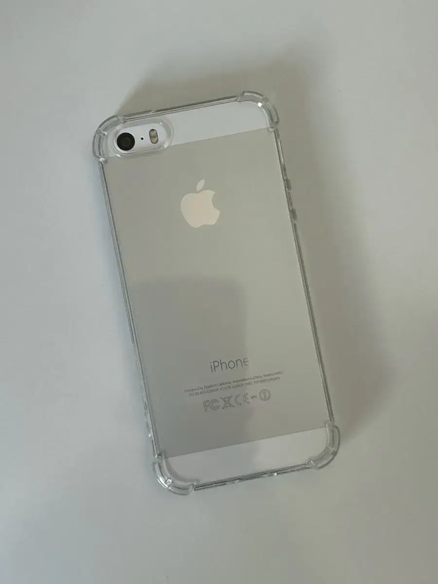 I sell iPhone 5S 16G Silver