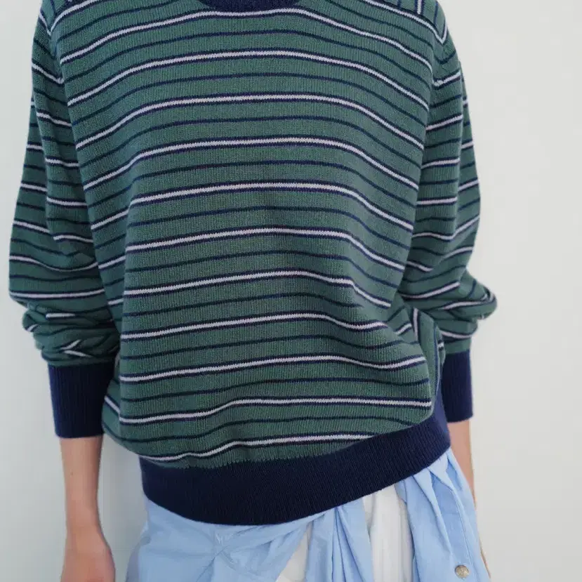 문달 Pencil Stripe Knit in Green(S사이즈)