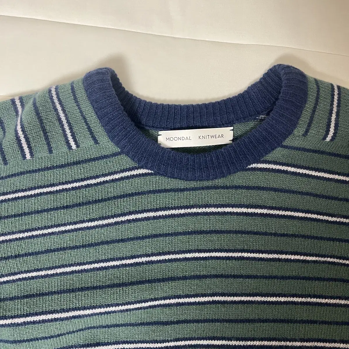 문달 Pencil Stripe Knit in Green(S사이즈)