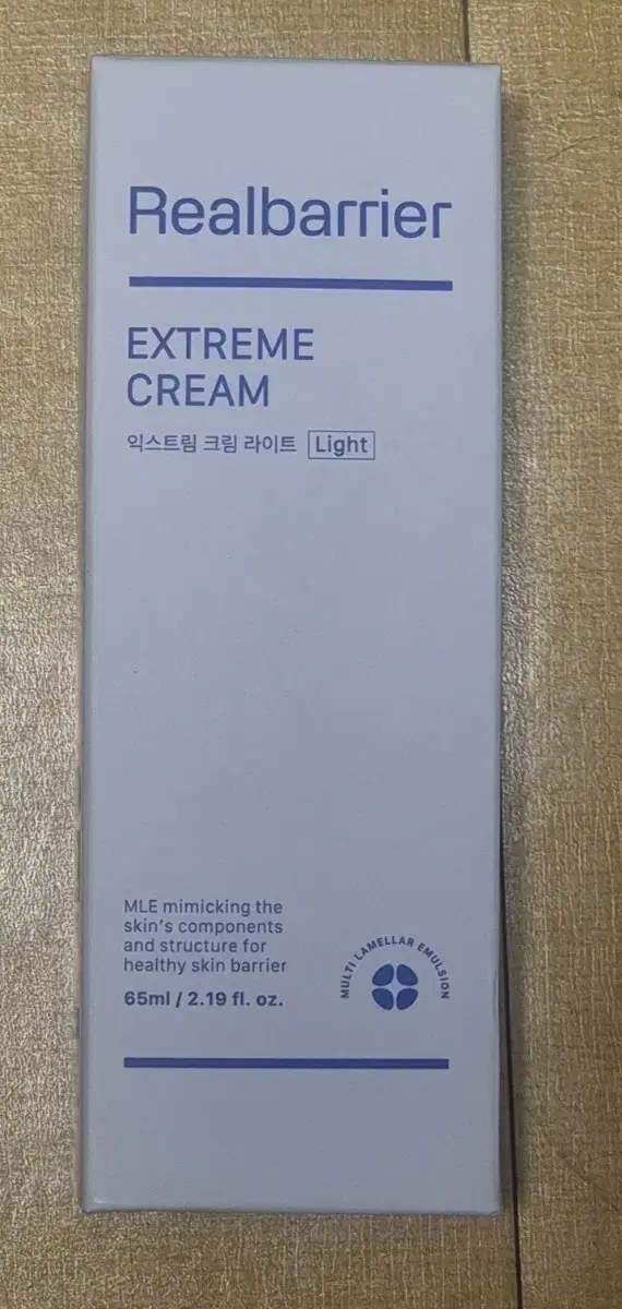 리얼베리어 익스트림 크림 라이트 65ml