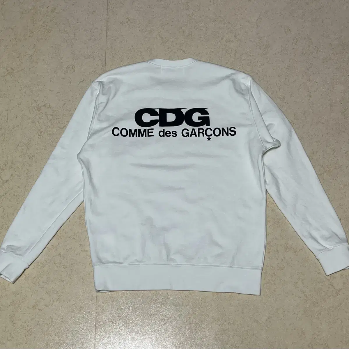 cdg 맨투맨 white L