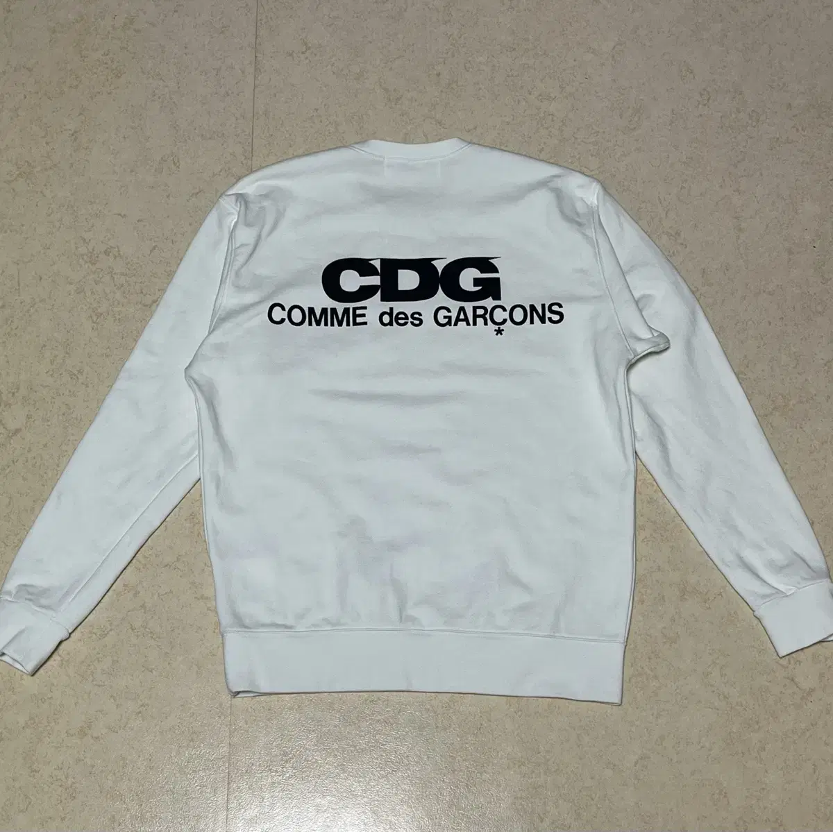 cdg 맨투맨 white L