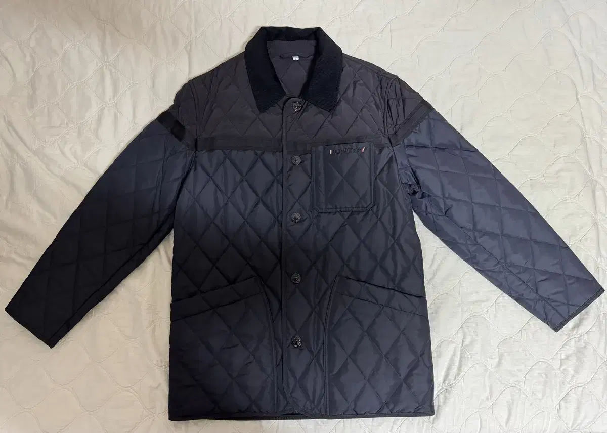 Brand New) Burberry Hoyt Hall Quilted Jacket