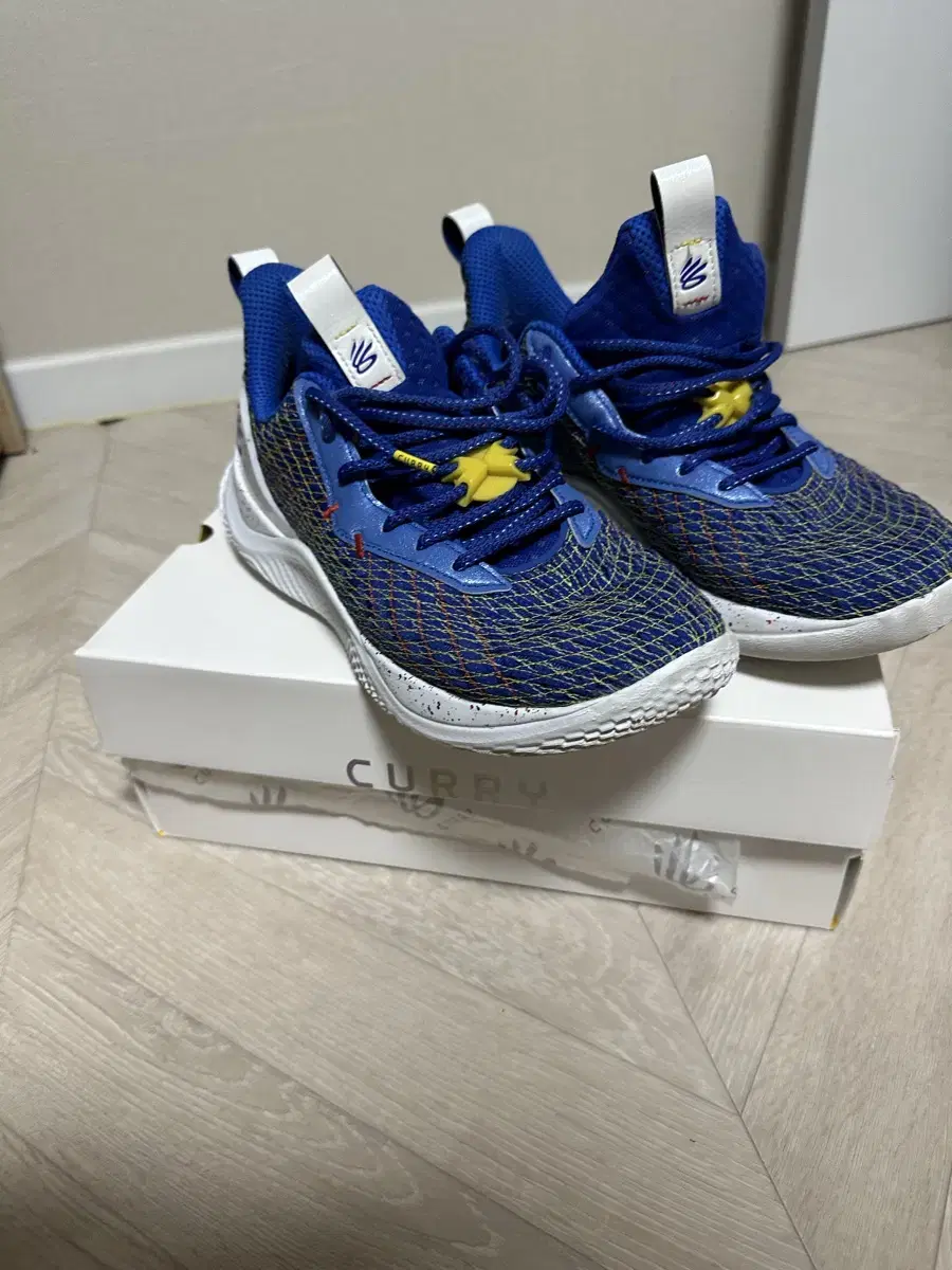 Under Armour Curry10 280