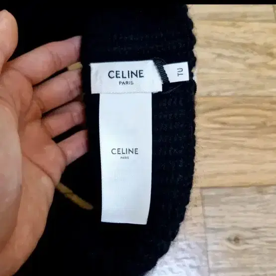 [OS] 셀린느 CELINE AW21 자수 울 앙고라