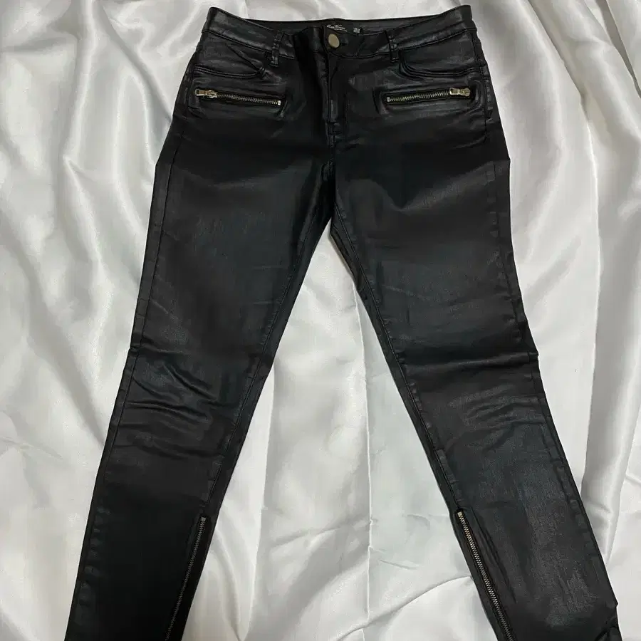 자라 ZARA SLIM FIT 바지