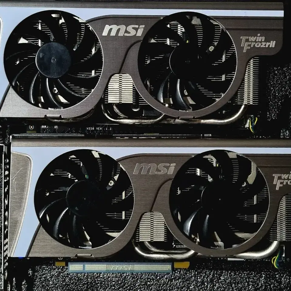 GTX560Ti 트윈 프로져(MSI) 소장용 그래픽카드 판매합니다.