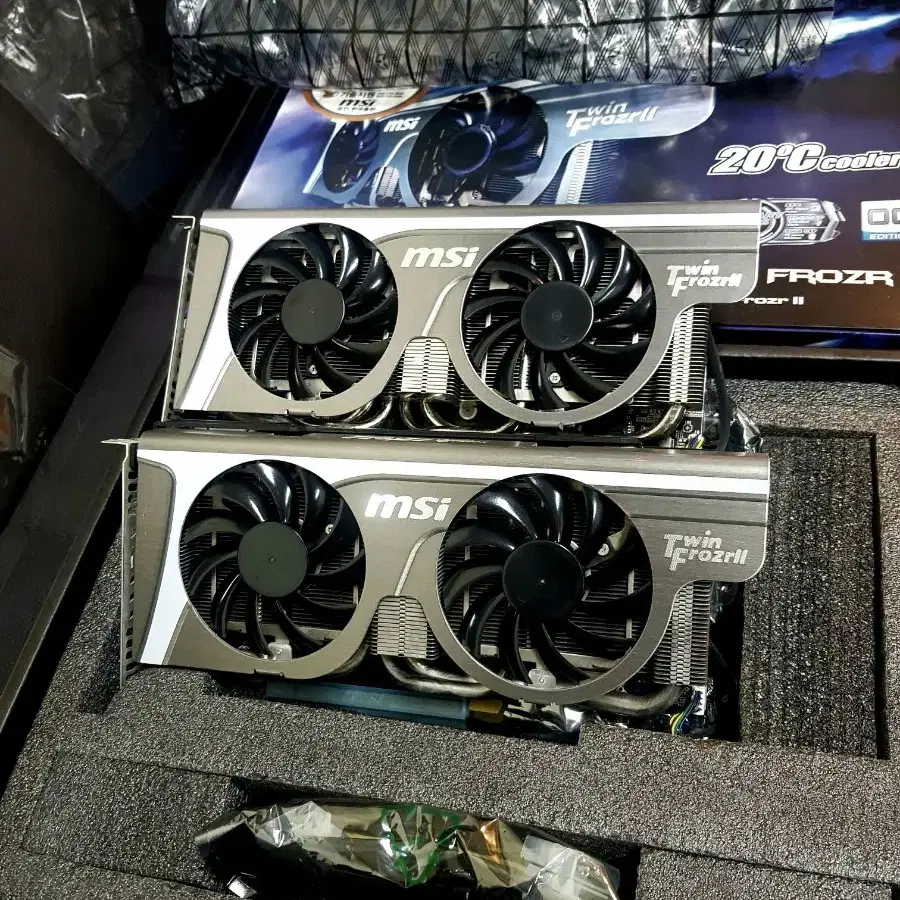 GTX560Ti 트윈 프로져(MSI) 소장용 그래픽카드 판매합니다.